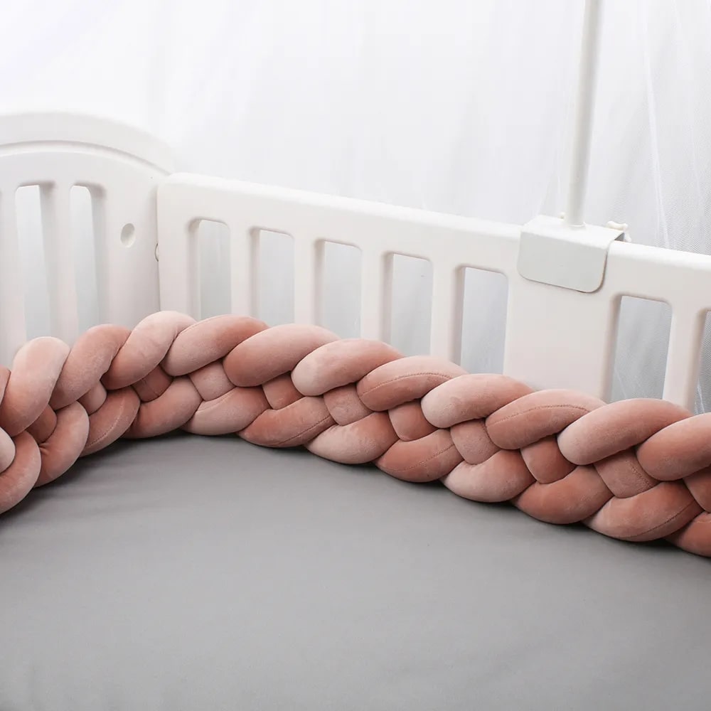 Tresse de lit 4 brins terracotta – Protection de lit pour bébé en tricot doux